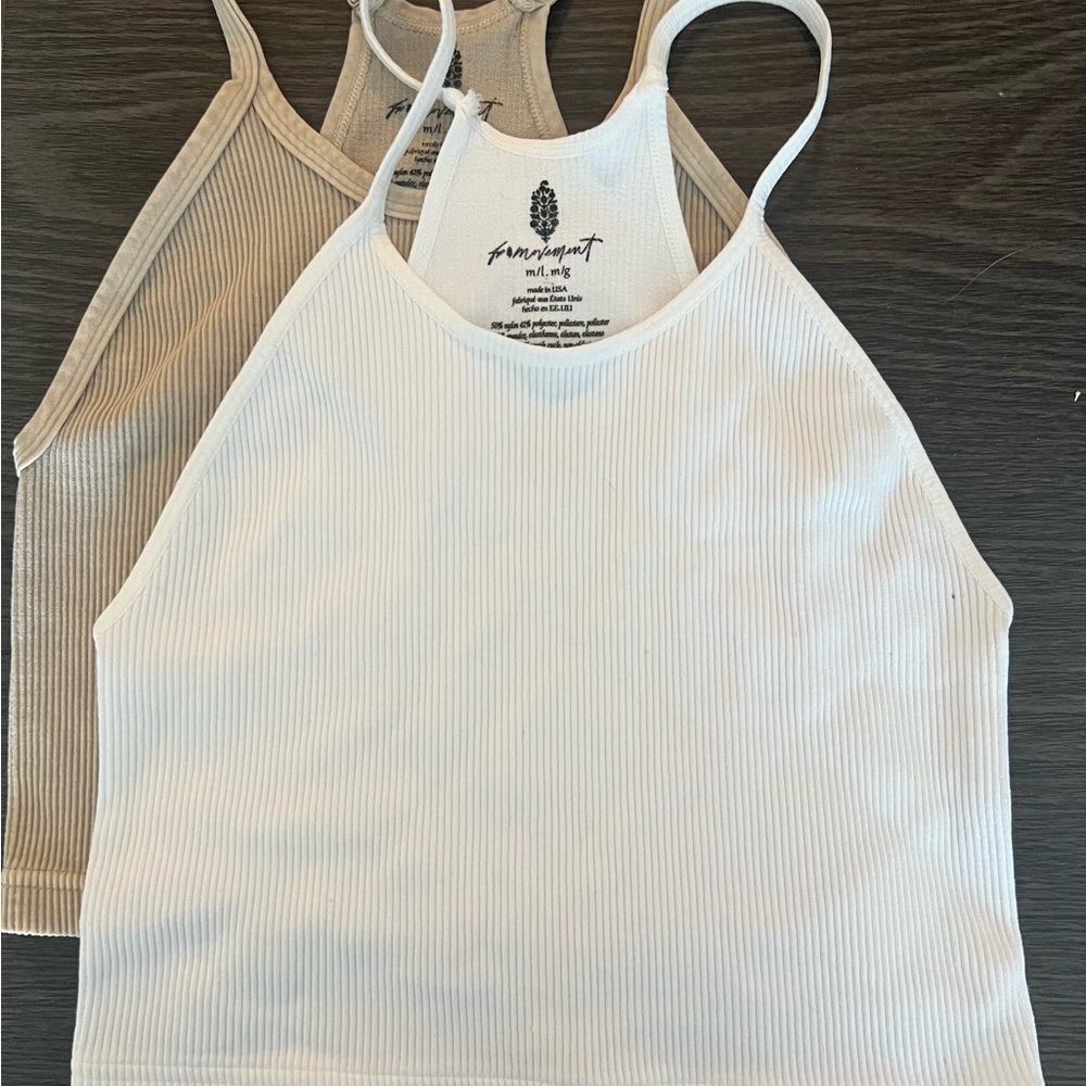 🔥 2/$50 - Free People Happiness Runs Crop Tank Top
